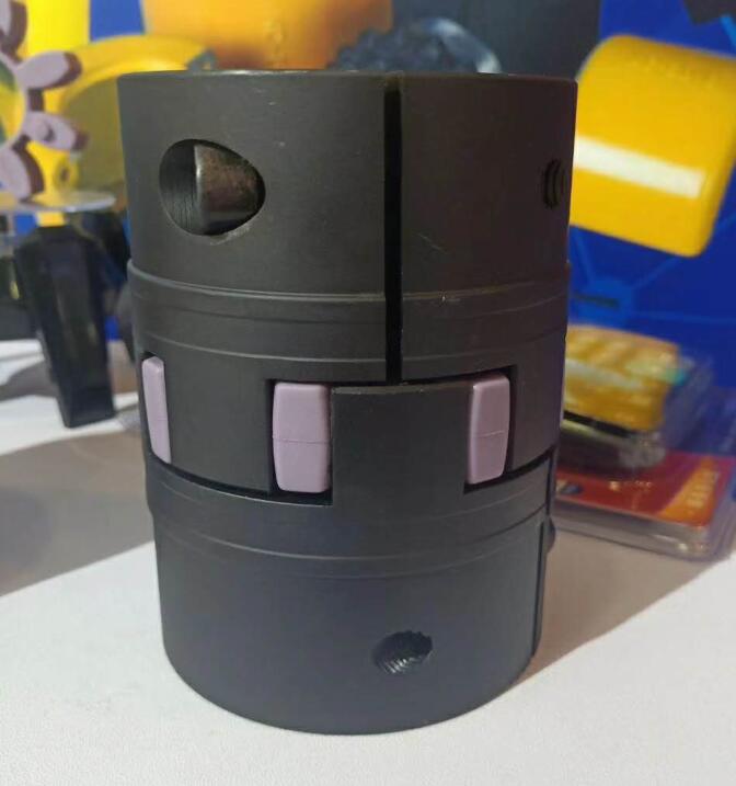 夾緊式花鍵梅花型彈性聯軸器